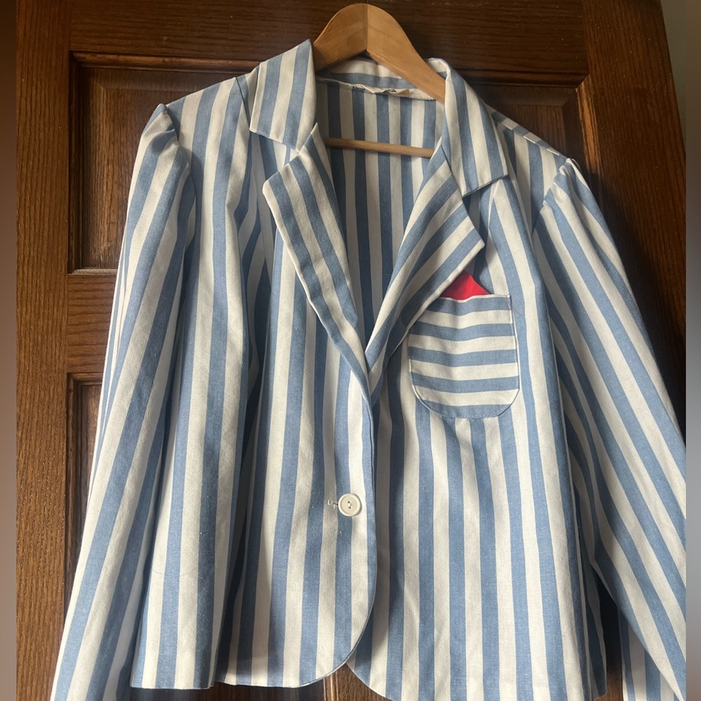 Adorable Vintage Preppy Blue and White Striped Blazer with Red Pocket accent